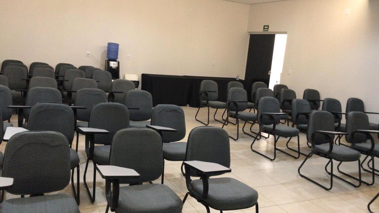 Buriti Hotel Jatai Bagian luar foto