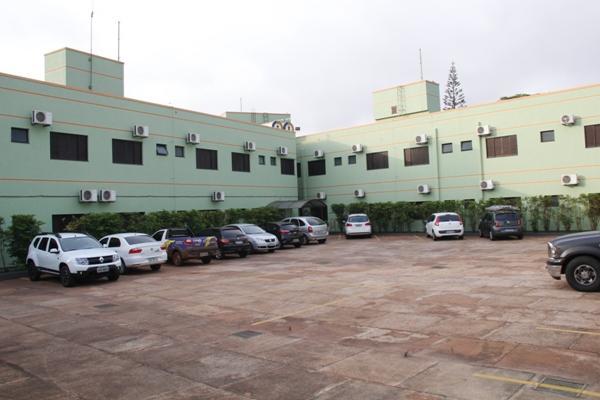 Buriti Hotel Jatai Bagian luar foto